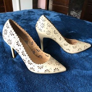 LC Lauren Conrad Ivory Floral Cutout Heels
